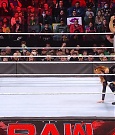 WWE_RAW_17th_Jan_2022_720p_WEBRip_h264-TJ_mp4_000732803.jpg