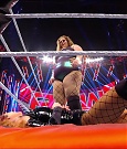 WWE_RAW_17th_Jan_2022_720p_WEBRip_h264-TJ_mp4_000890977.jpg