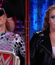 WWE_Monday_Night_Raw_2022_01_24_720p_HDTV_x264-NWCHD_mp4_005447814.jpg
