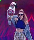WWE_Monday_Night_Raw_2022_02_14_720p_HDTV_x264-NWCHD_mp4_003406970.jpg