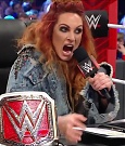 WWE_Monday_Night_Raw_2022_02_14_720p_HDTV_x264-NWCHD_mp4_003628858.jpg