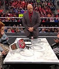 WWE_Monday_Night_Raw_2022_02_14_720p_HDTV_x264-NWCHD_mp4_003666896.jpg