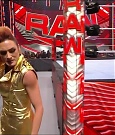 WWE_Monday_Night_Raw_2022_03_14_720p_HDTV_x264-NWCHD_mp4_004783049.jpg