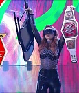 WWE_RAW_21st_March_2022_720p_WEBRip_h264-TJ_mp4_003806180.jpg