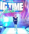WWE_RAW_25th_April_2022_720p_WEBRip_h264-TJ_mp4_003572419.jpg