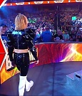 WWE_RAW_25th_April_2022_720p_WEBRip_h264-TJ_mp4_003585232.jpg