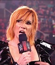 WWE_RAW_25th_April_2022_720p_WEBRip_h264-TJ_mp4_003680543.jpg