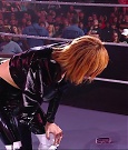 WWE_RAW_25th_April_2022_720p_WEBRip_h264-TJ_mp4_003735798.jpg