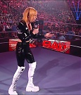 WWE_RAW_25th_April_2022_720p_WEBRip_h264-TJ_mp4_003749011.jpg