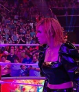 WWE_RAW_25th_April_2022_720p_WEBRip_h264-TJ_mp4_003852715.jpg