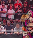 WWE_RAW_25th_April_2022_720p_WEBRip_h264-TJ_mp4_003939735.jpg