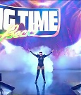 WWE_Monday_Night_Raw_2022_05_02_720p_HDTV_x264-NWCHD_mp4_006301135.jpg