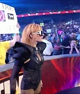 WWE_Monday_Night_Raw_2022_05_02_720p_HDTV_x264-NWCHD_mp4_006319553.jpg