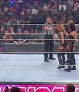 WWE_Monday_Night_Raw_2022_05_02_720p_HDTV_x264-NWCHD_mp4_006751118.jpg