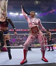 WWE_Monday_Night_Raw_2022_05_02_720p_HDTV_x264-NWCHD_mp4_006758325.jpg