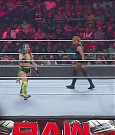 WWE_Monday_Night_Raw_2022_05_02_720p_HDTV_x264-NWCHD_mp4_006802003.jpg