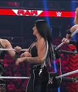 WWE_Monday_Night_Raw_2022_05_02_720p_HDTV_x264-NWCHD_mp4_006847248.jpg