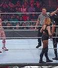 WWE_Monday_Night_Raw_2022_05_02_720p_HDTV_x264-NWCHD_mp4_006849650.jpg