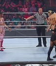 WWE_Monday_Night_Raw_2022_05_02_720p_HDTV_x264-NWCHD_mp4_006850451.jpg