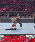 WWE_Monday_Night_Raw_2022_05_02_720p_HDTV_x264-NWCHD_mp4_007103905.jpg