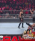 WWE_Monday_Night_Raw_2022_05_02_720p_HDTV_x264-NWCHD_mp4_007111512.jpg