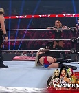 WWE_Monday_Night_Raw_2022_05_02_720p_HDTV_x264-NWCHD_mp4_007116317.jpg