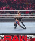 WWE_Monday_Night_Raw_2022_05_02_720p_HDTV_x264-NWCHD_mp4_007137939.jpg