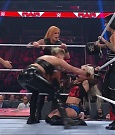 WWE_Monday_Night_Raw_2022_05_02_720p_HDTV_x264-NWCHD_mp4_007142343.jpg