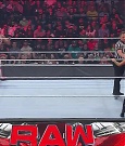 WWE_Monday_Night_Raw_2022_05_02_720p_HDTV_x264-NWCHD_mp4_007156357.jpg