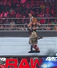 WWE_Monday_Night_Raw_2022_05_02_720p_HDTV_x264-NWCHD_mp4_007163965.jpg