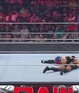 WWE_Monday_Night_Raw_2022_05_02_720p_HDTV_x264-NWCHD_mp4_007181983.jpg