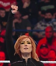 WWE_Monday_Night_Raw_2022_05_09_720p_HDTV_x264-NWCHD_mp4_007537634.jpg