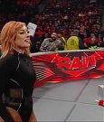WWE_Monday_Night_Raw_2022_05_09_720p_HDTV_x264-NWCHD_mp4_007548445.jpg