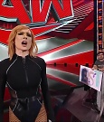 WWE_Monday_Night_Raw_2022_05_09_720p_HDTV_x264-NWCHD_mp4_007573270.jpg