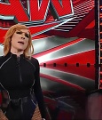 WWE_Monday_Night_Raw_2022_05_09_720p_HDTV_x264-NWCHD_mp4_007575672.jpg