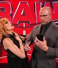 WWE_Monday_Night_Raw_2022_05_16_720p_HDTV_x264-NWCHD_mp4_001908507.jpg