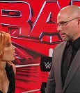 WWE_Monday_Night_Raw_2022_05_16_720p_HDTV_x264-NWCHD_mp4_001923722.jpg
