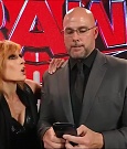 WWE_Monday_Night_Raw_2022_05_16_720p_HDTV_x264-NWCHD_mp4_002027059.jpg