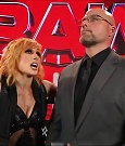 WWE_Monday_Night_Raw_2022_05_16_720p_HDTV_x264-NWCHD_mp4_002029862.jpg