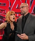 WWE_Monday_Night_Raw_2022_05_16_720p_HDTV_x264-NWCHD_mp4_002039071.jpg