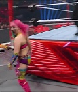 WWE_Monday_Night_Raw_2022_05_16_720p_HDTV_x264-NWCHD_mp4_007220855.jpg