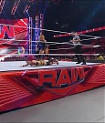 WWE_Monday_Night_Raw_2022_05_23_720p_HDTV_x264-NWCHD_mp4_007565565.jpg