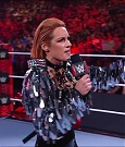 WWE_RAW_30th_May_2022_720p_WEBRip_h264_mp4_000203603.jpg