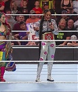 WWE_RAW_30th_May_2022_720p_WEBRip_h264_mp4_000542508.jpg