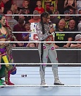 WWE_RAW_30th_May_2022_720p_WEBRip_h264_mp4_000558524.jpg