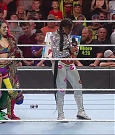 WWE_RAW_30th_May_2022_720p_WEBRip_h264_mp4_000559325.jpg