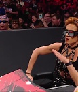 WWE_RAW_30th_May_2022_720p_WEBRip_h264_mp4_000701067.jpg