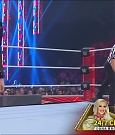 WWE_Monday_Night_Raw_2022_06_06_720p_HDTV_x264-NWCHD_mp4_001636168.jpg