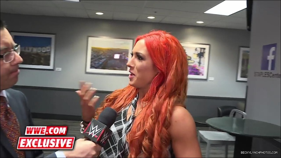 Y2Mate_is_-_Becky_Lynch_calls_out_Emma_Raw_Fallout2C_April_112C_2016-exOFTeylxEo-720p-1655736575161_mp4_000008800.jpg