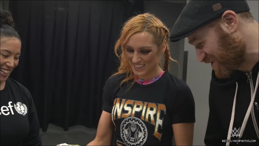 Y2Mate_is_-_Becky_Lynch_celebrates_her_birthday_with_Sami_Zayn_and_their_Mixed_Match_Challenge_charity_UNICEF-JBxP9HuiiLc-720p-1655991830238_mp4_000163800.jpg